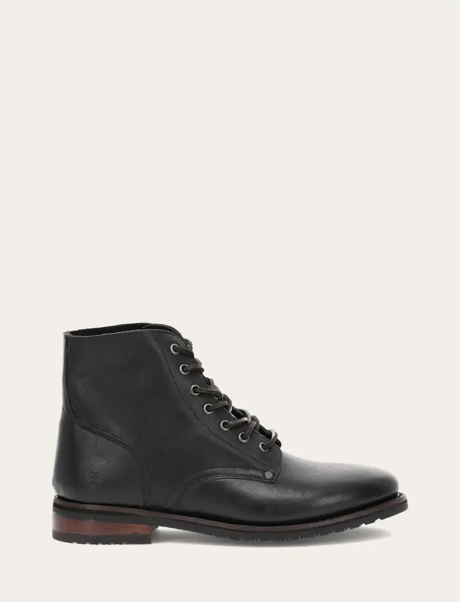 Barrett Lace Up