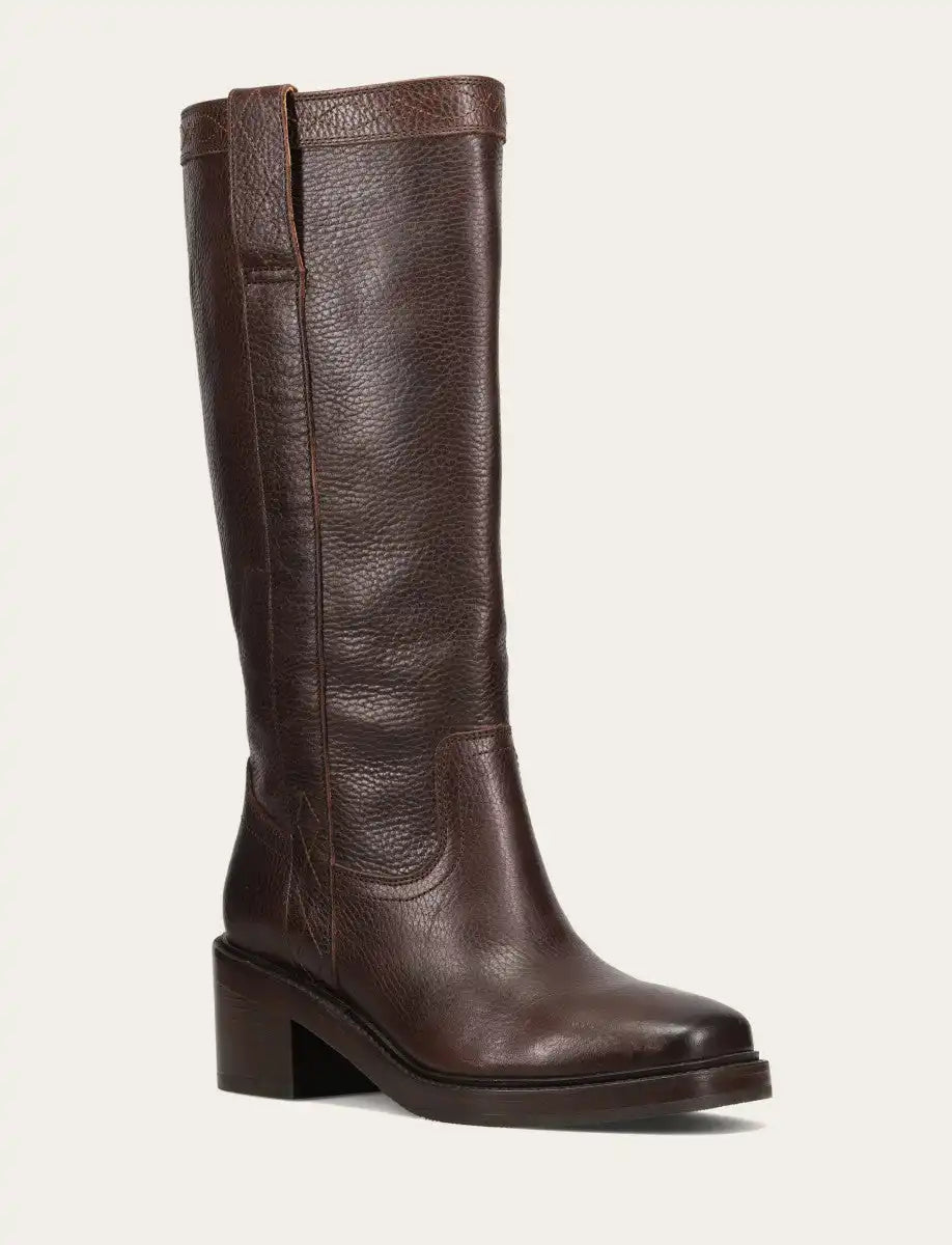 Kate Pull On Wide Calf