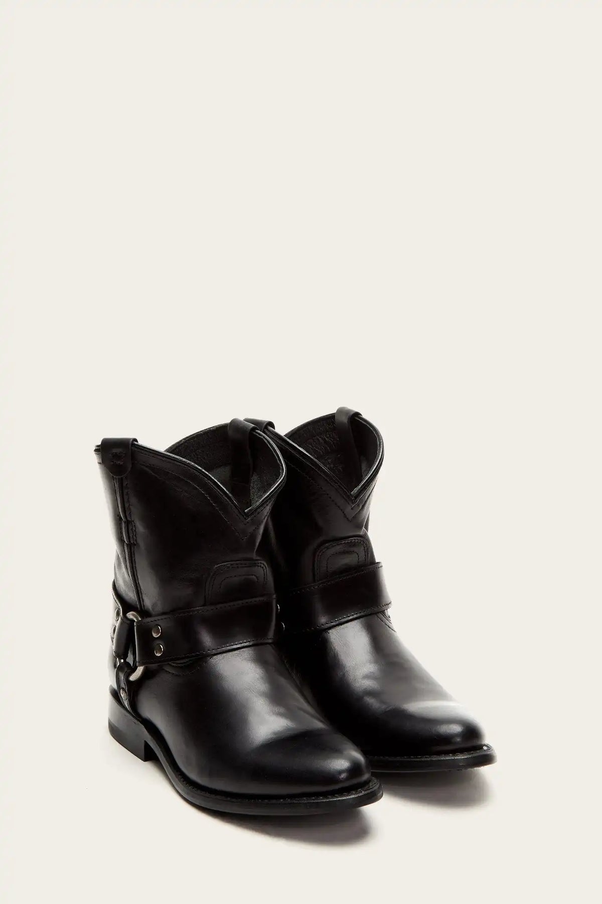 Wyatt Harness Short - Pre-Loved